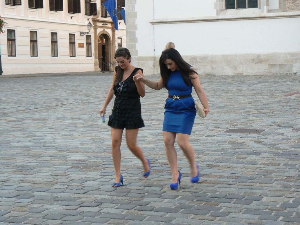 hi-heels-on-cobbles