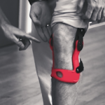 Knee OA bracing: Longer use does not impair strength
