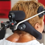 Dynamic headrest helps wheelchair users