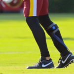 The leg brace that allows Alex Smith to play football