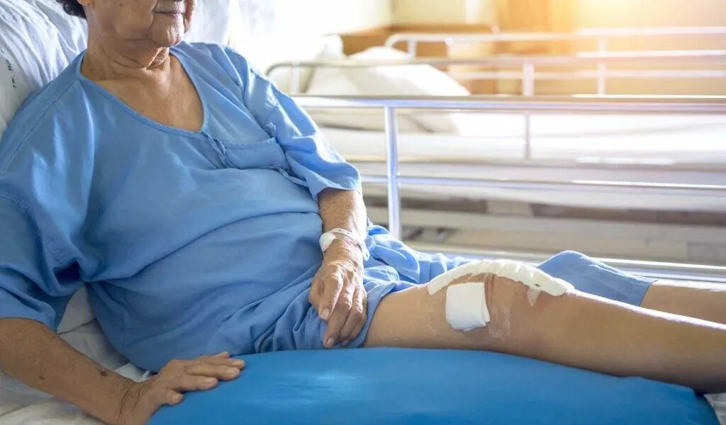 Younger knee replacement patients more likely to require reoperation than  those 60 and older
